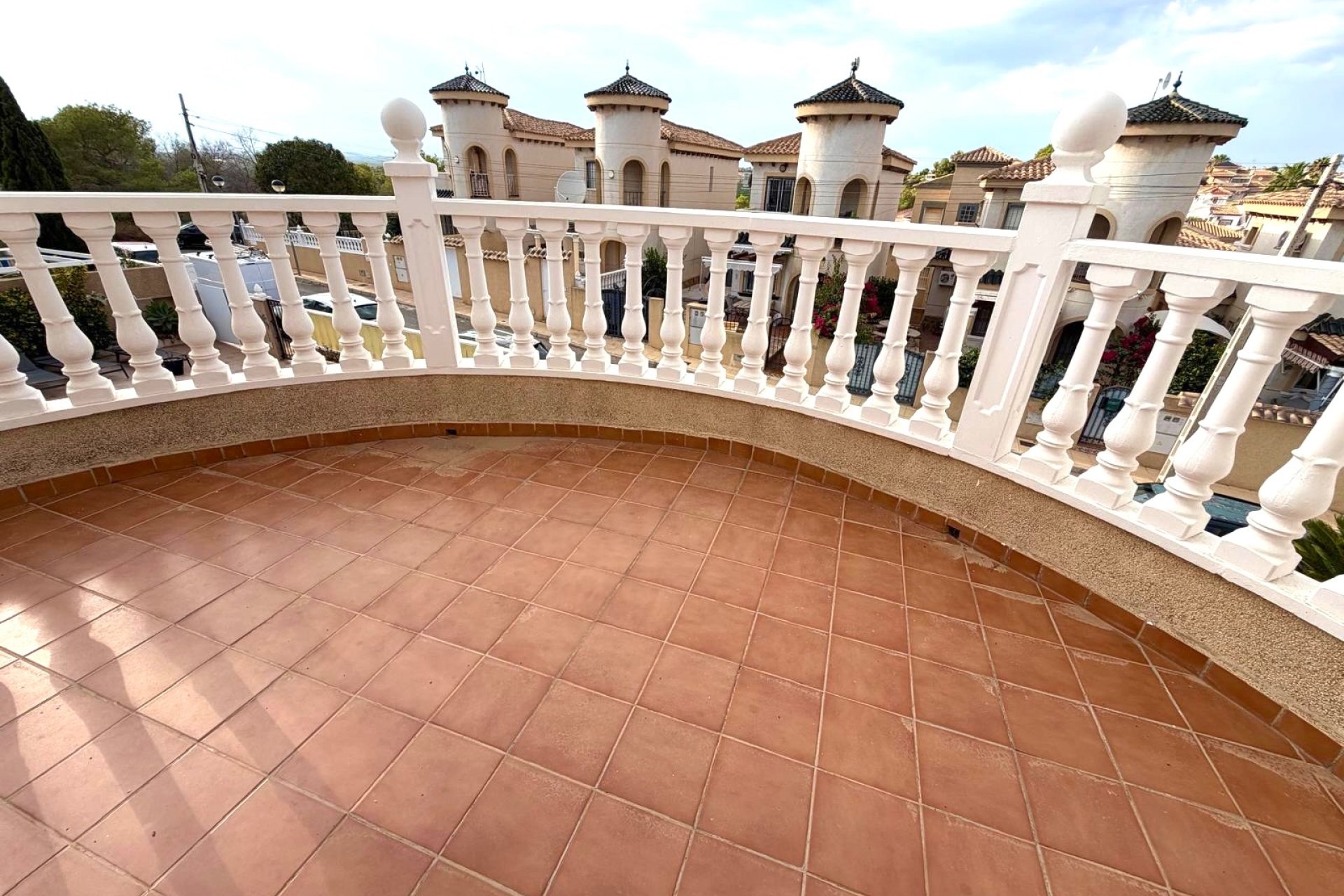 Herverkoop - Villa -
Orihuela Costa - Costa Blanca