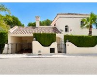 Herverkoop - Villa -
Orihuela Costa - Costa Blanca