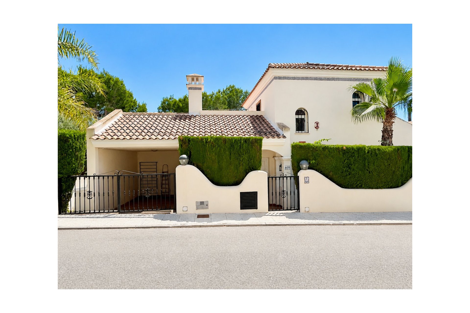 Herverkoop - Villa -
Orihuela Costa - Costa Blanca