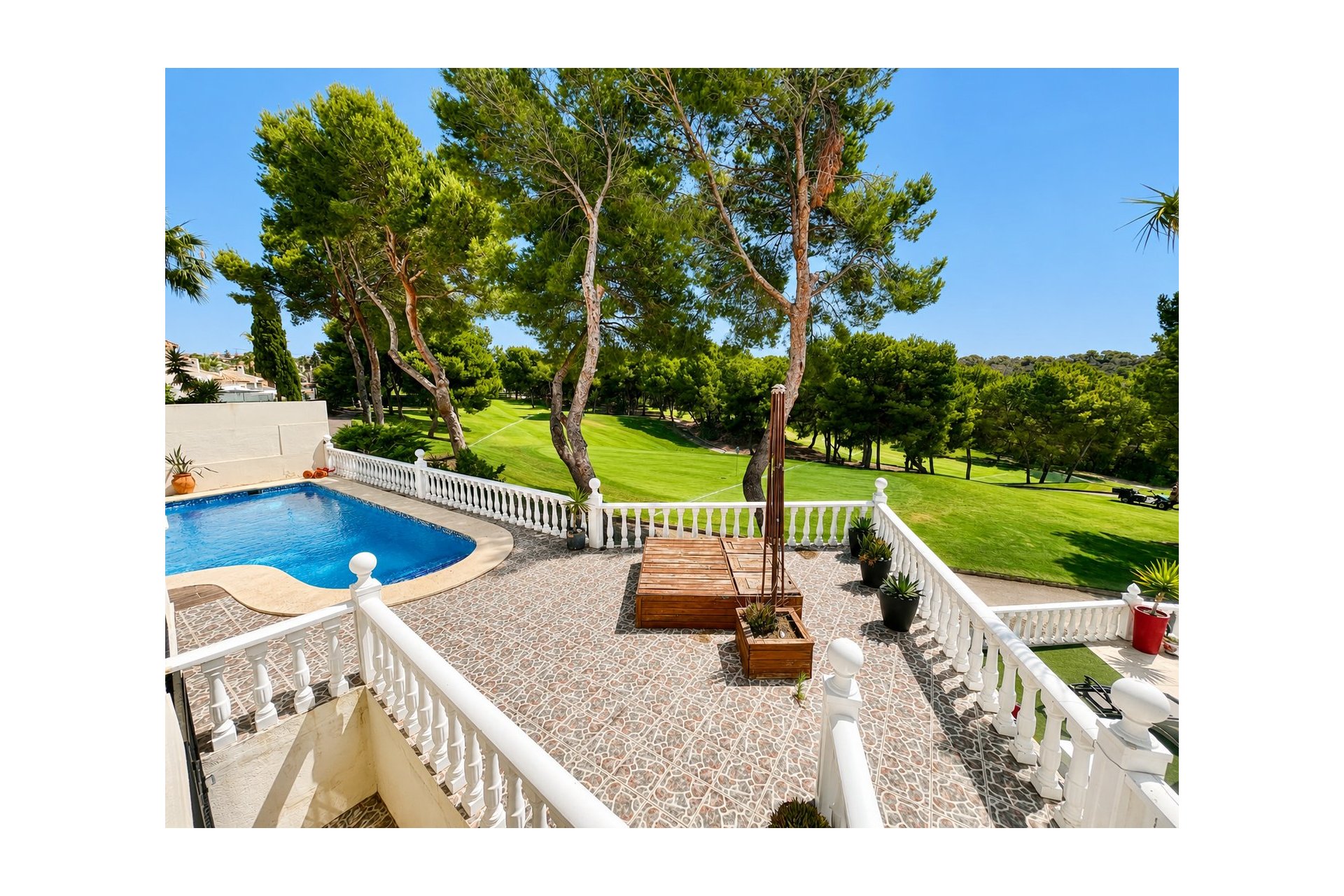 Herverkoop - Villa -
Orihuela Costa - Costa Blanca