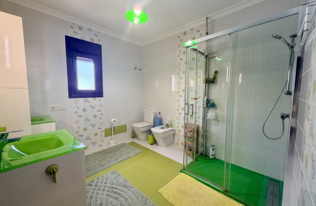 Herverkoop - Villa -
Orihuela Costa - Costa Blanca