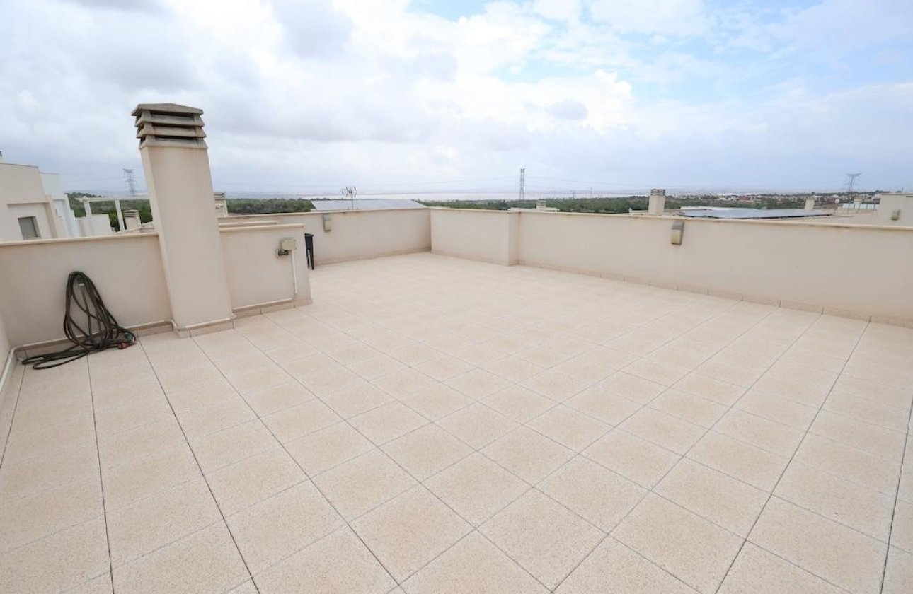 Herverkoop - Villa -
Orihuela Costa - Costa Blanca