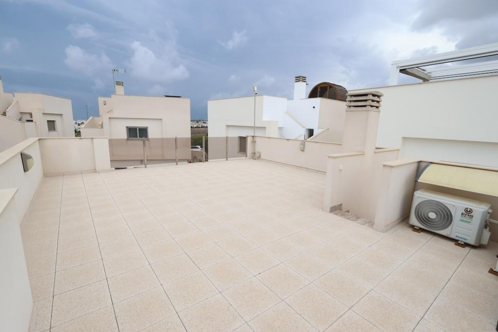 Herverkoop - Villa -
Orihuela Costa - Costa Blanca
