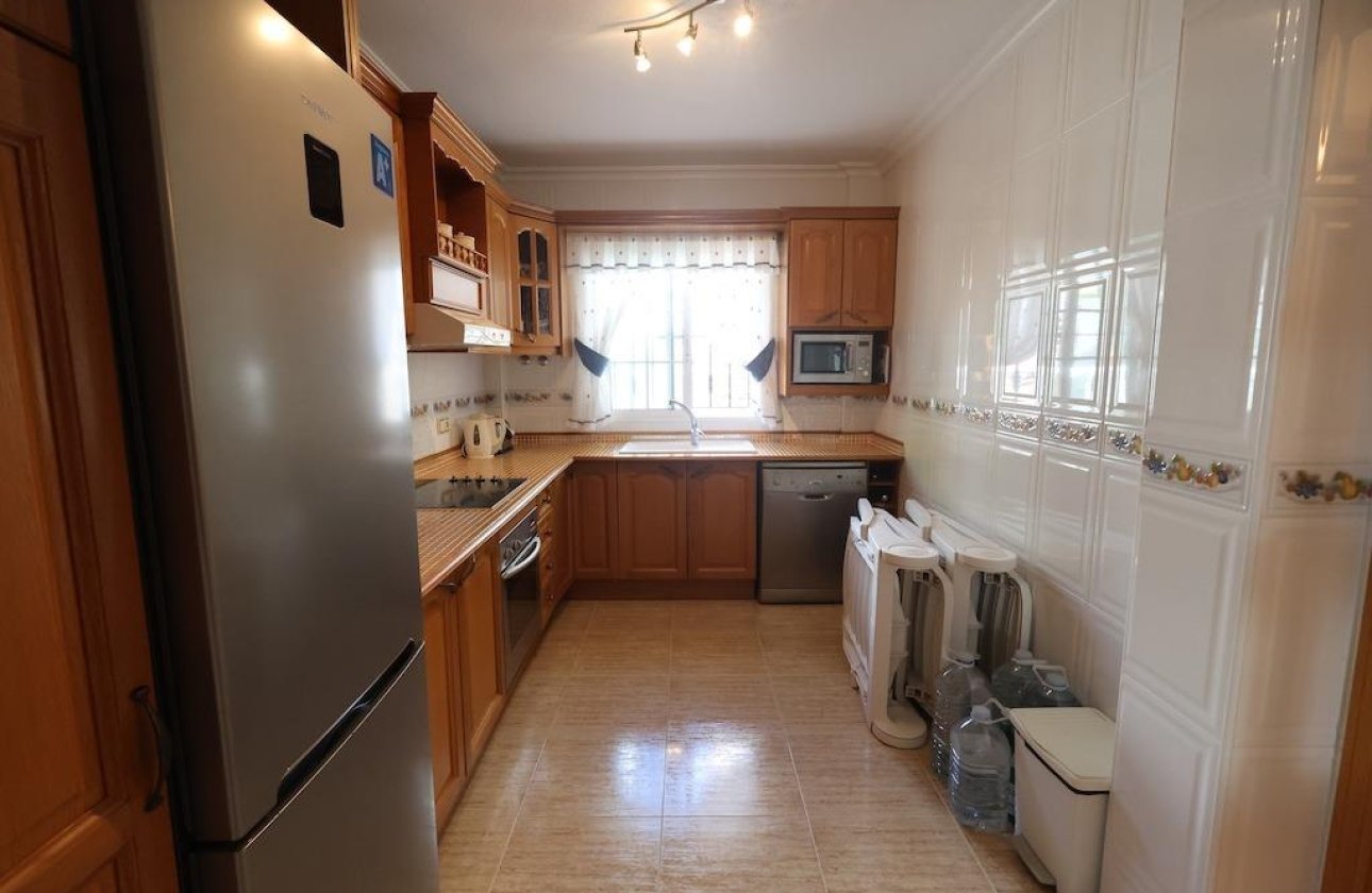 Herverkoop - Villa -
Orihuela Costa - Costa Blanca