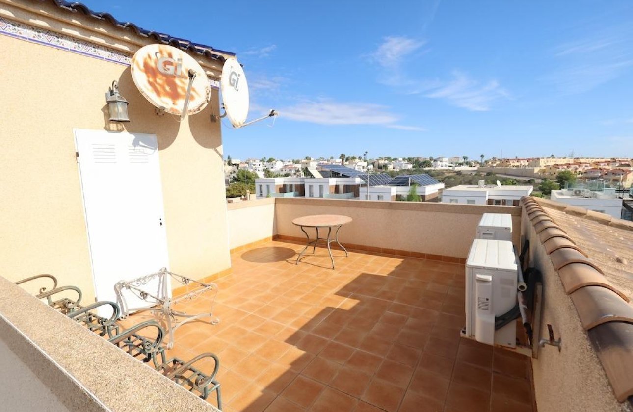 Herverkoop - Villa -
Orihuela Costa - Costa Blanca