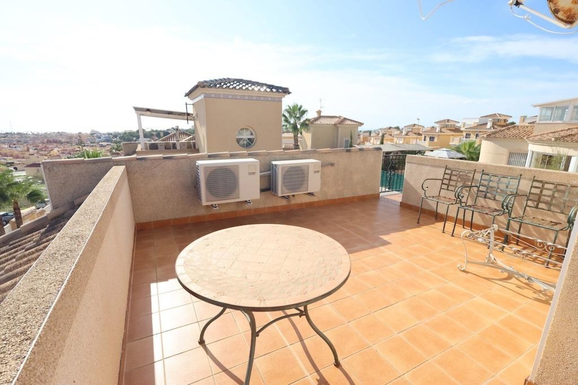 Herverkoop - Villa -
Orihuela Costa - Costa Blanca
