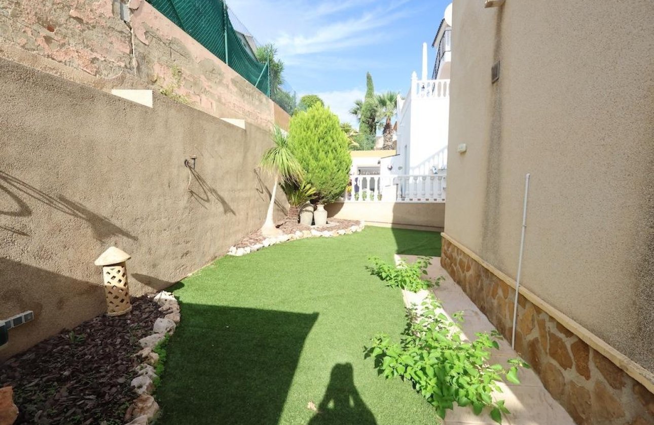 Herverkoop - Villa -
Orihuela Costa - Costa Blanca