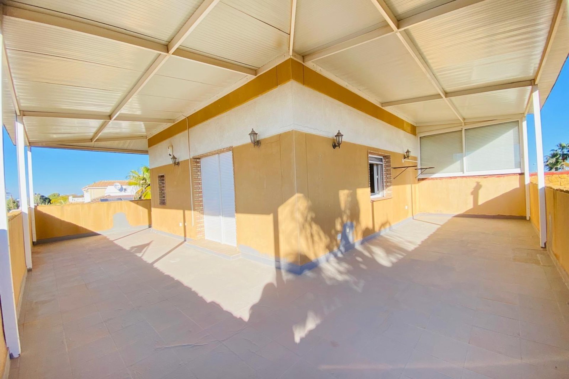 Herverkoop - Villa -
Orihuela Costa - La Florida