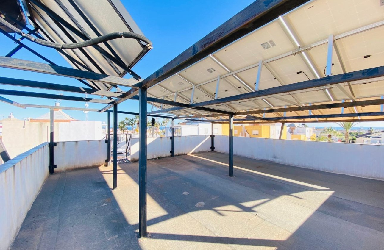 Herverkoop - Villa -
Orihuela Costa - La Florida