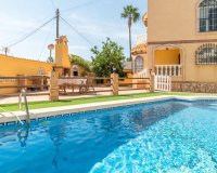 Herverkoop - Villa -
Orihuela Costa - La Florida