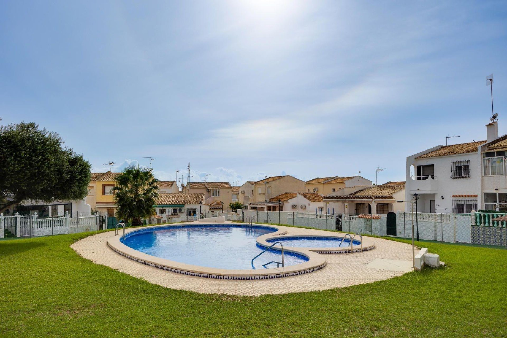 Herverkoop - Villa -
Orihuela Costa - La Florida