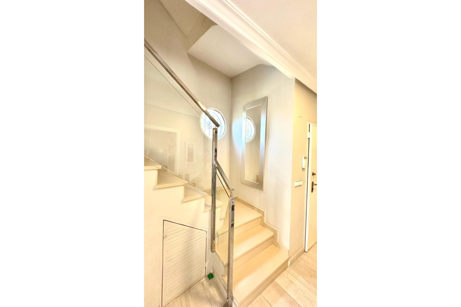 Herverkoop - Villa -
Orihuela Costa - La Regia