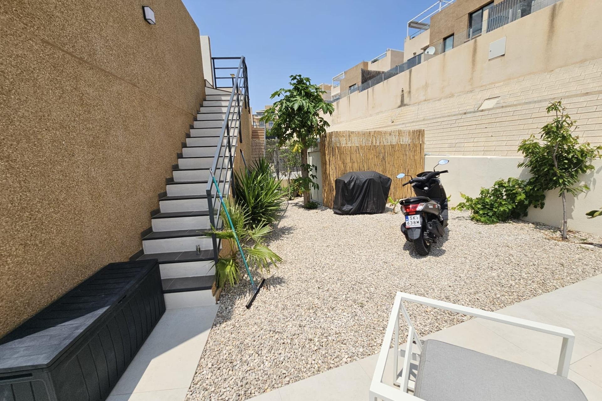 Herverkoop - Villa -
Orihuela Costa - La Regia