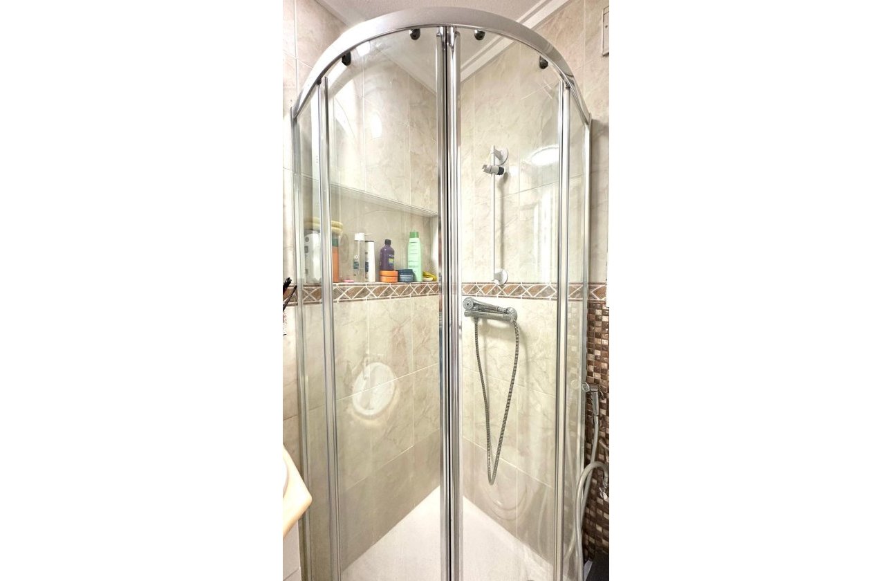 Herverkoop - Villa -
Orihuela Costa - La Regia