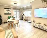 Herverkoop - Villa -
Orihuela Costa - La Regia