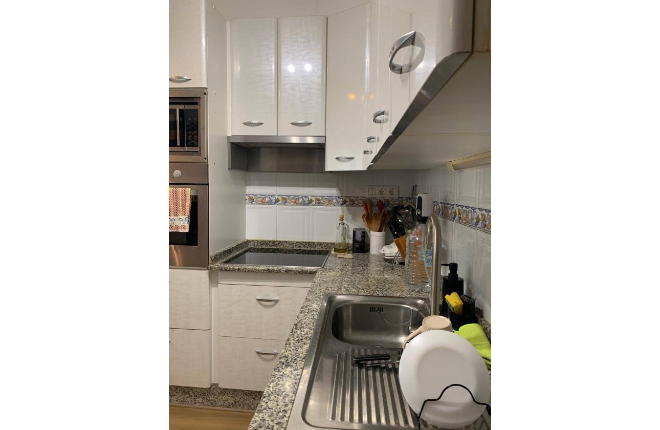 Herverkoop - Villa -
Orihuela Costa - Las Filipinas