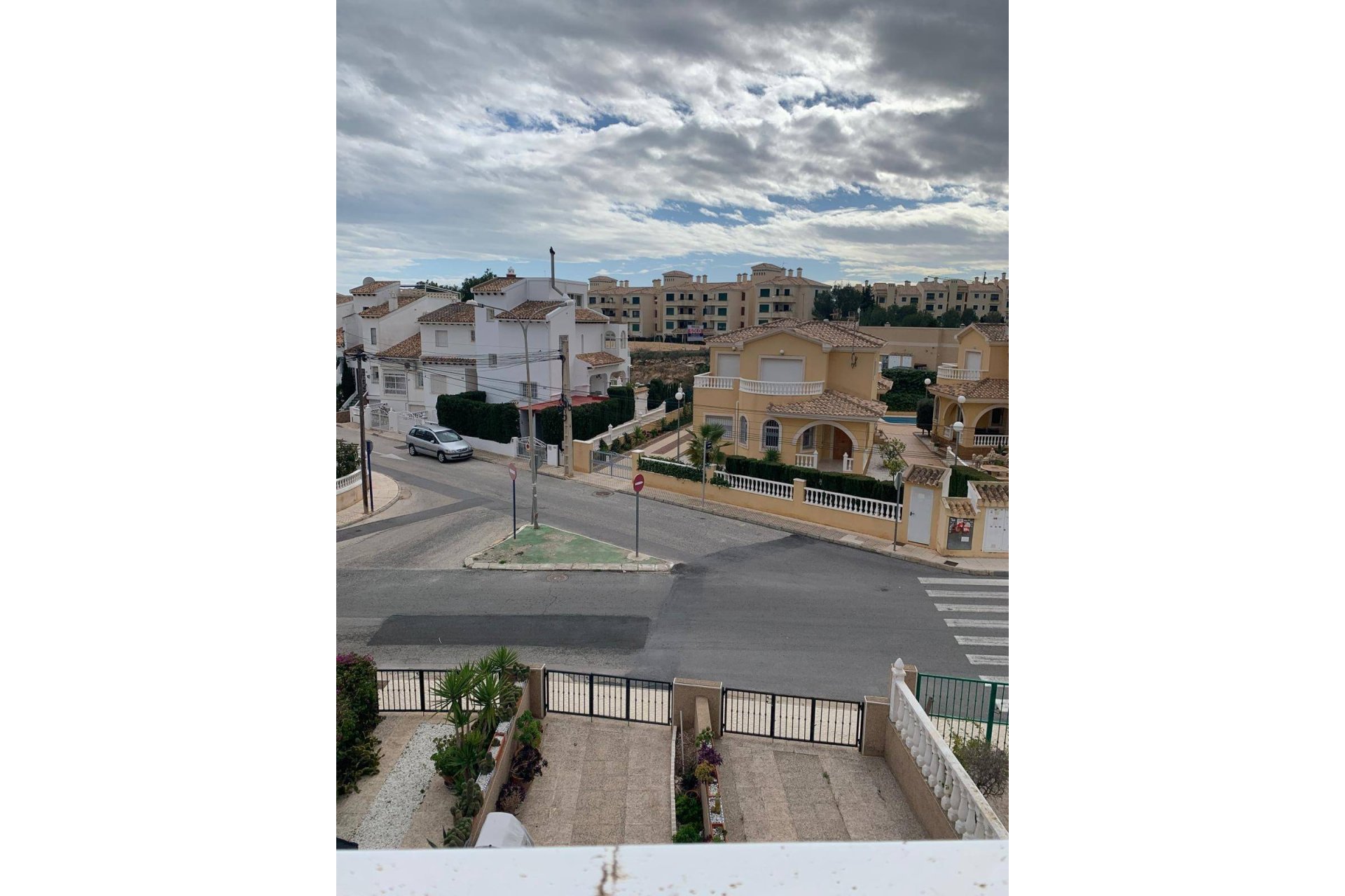 Herverkoop - Villa -
Orihuela Costa - Las Filipinas