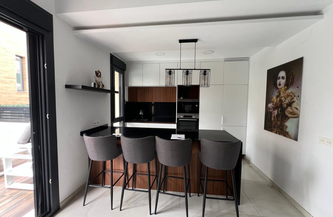 Herverkoop - Villa -
Orihuela Costa - Lomas de Cabo Roig