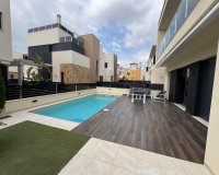 Herverkoop - Villa -
Orihuela Costa - Lomas de Cabo Roig