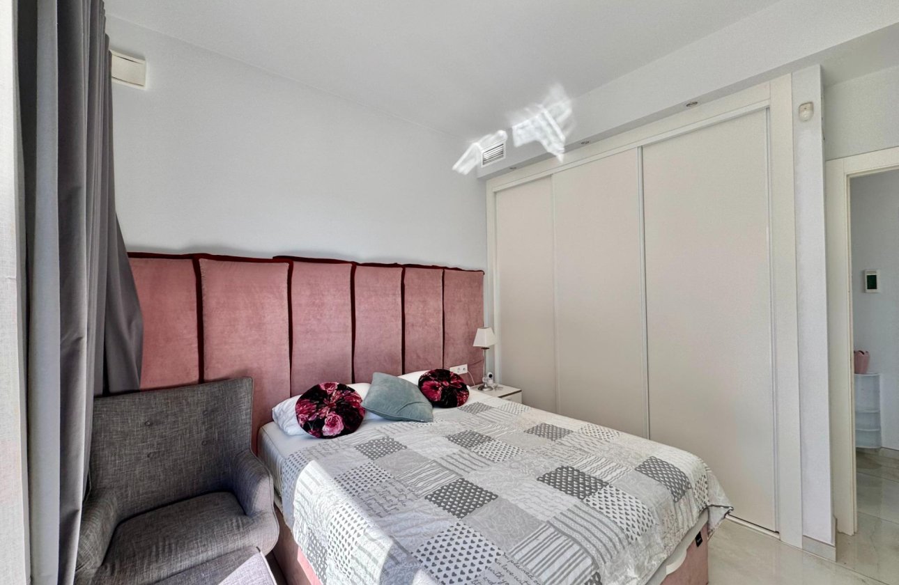 Herverkoop - Villa -
Orihuela Costa - Lomas de Cabo Roig