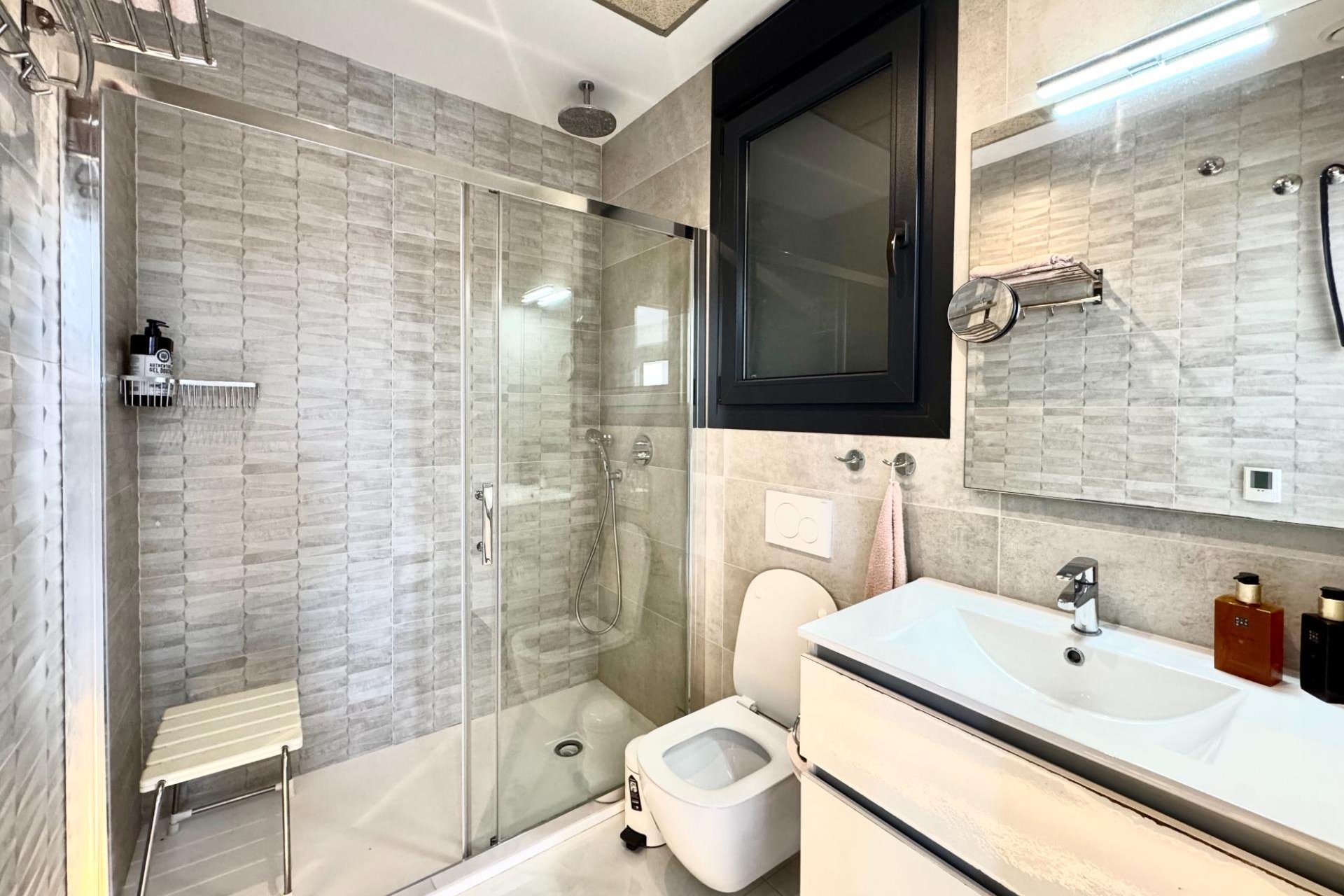 Herverkoop - Villa -
Orihuela Costa - Lomas de Cabo Roig