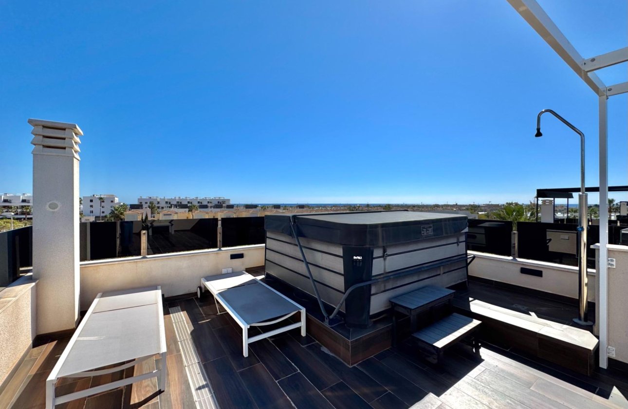 Herverkoop - Villa -
Orihuela Costa - Lomas de Cabo Roig