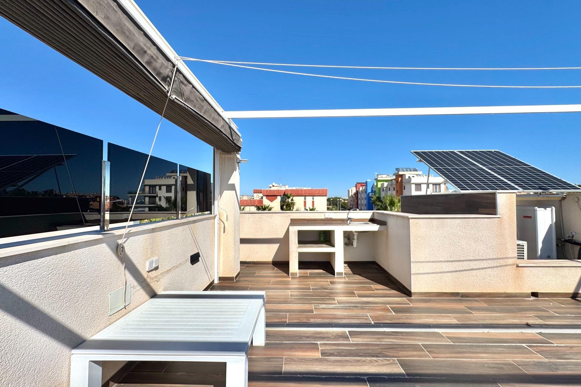 Herverkoop - Villa -
Orihuela Costa - Lomas de Cabo Roig