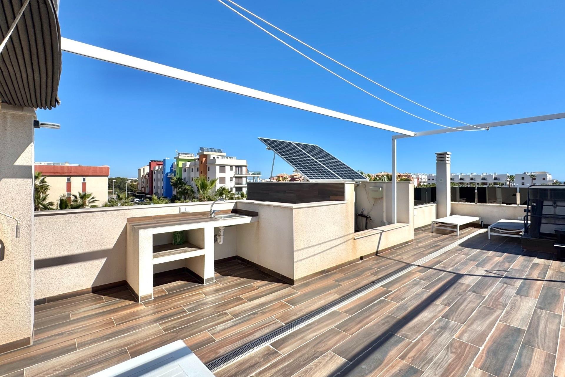 Herverkoop - Villa -
Orihuela Costa - Lomas de Cabo Roig