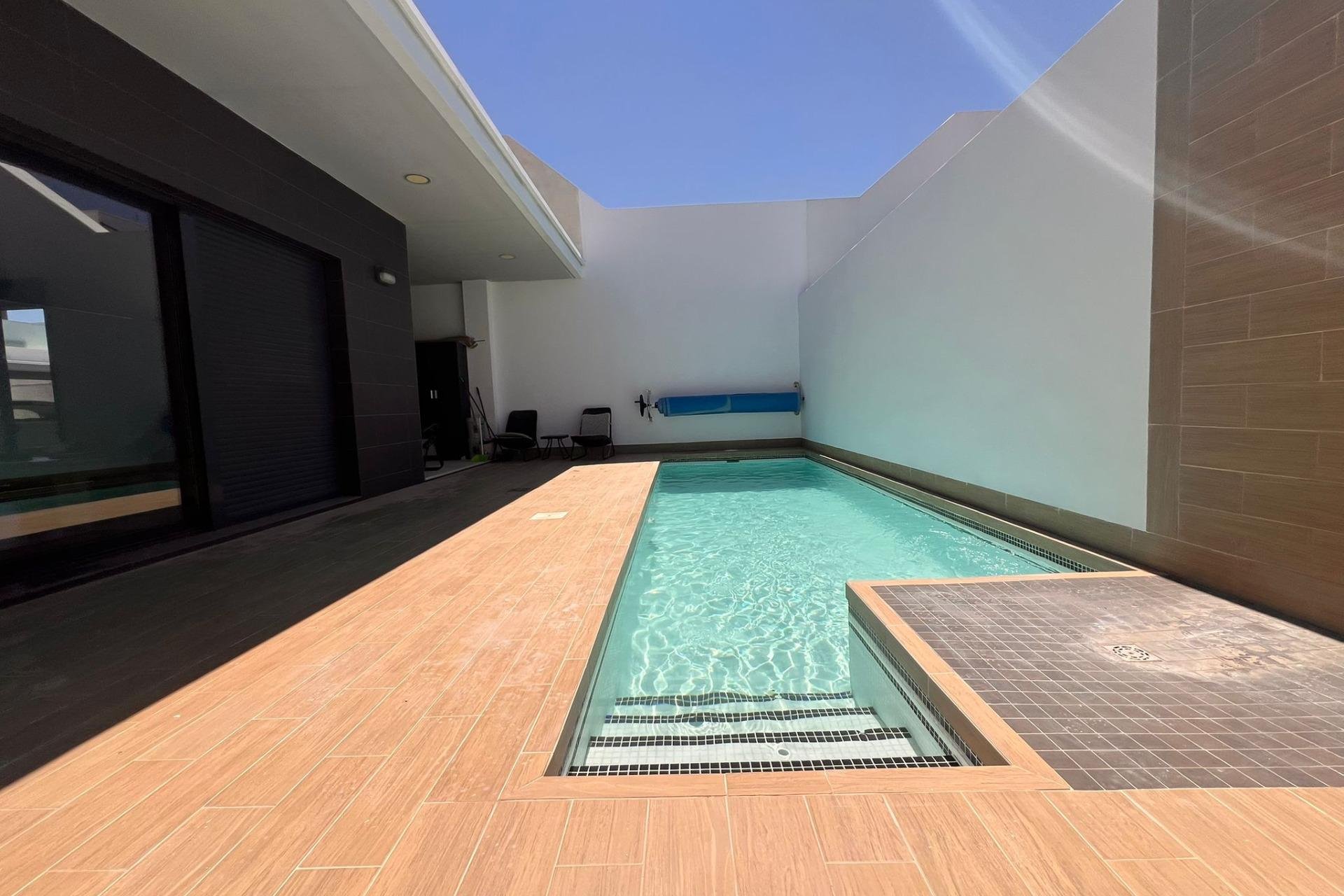 Herverkoop - Villa -
Orihuela Costa - Lomas de Cabo Roig