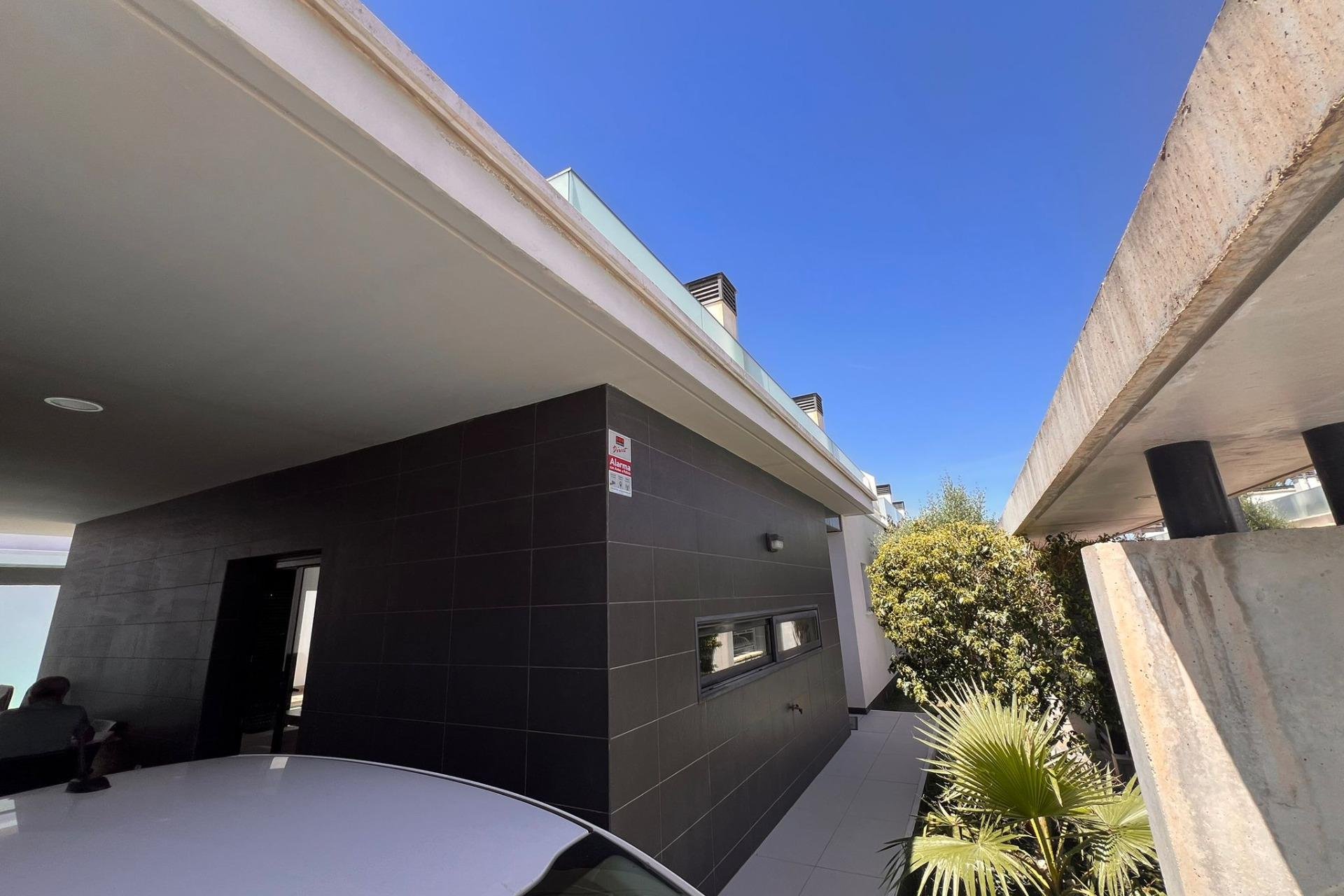 Herverkoop - Villa -
Orihuela Costa - Lomas de Cabo Roig
