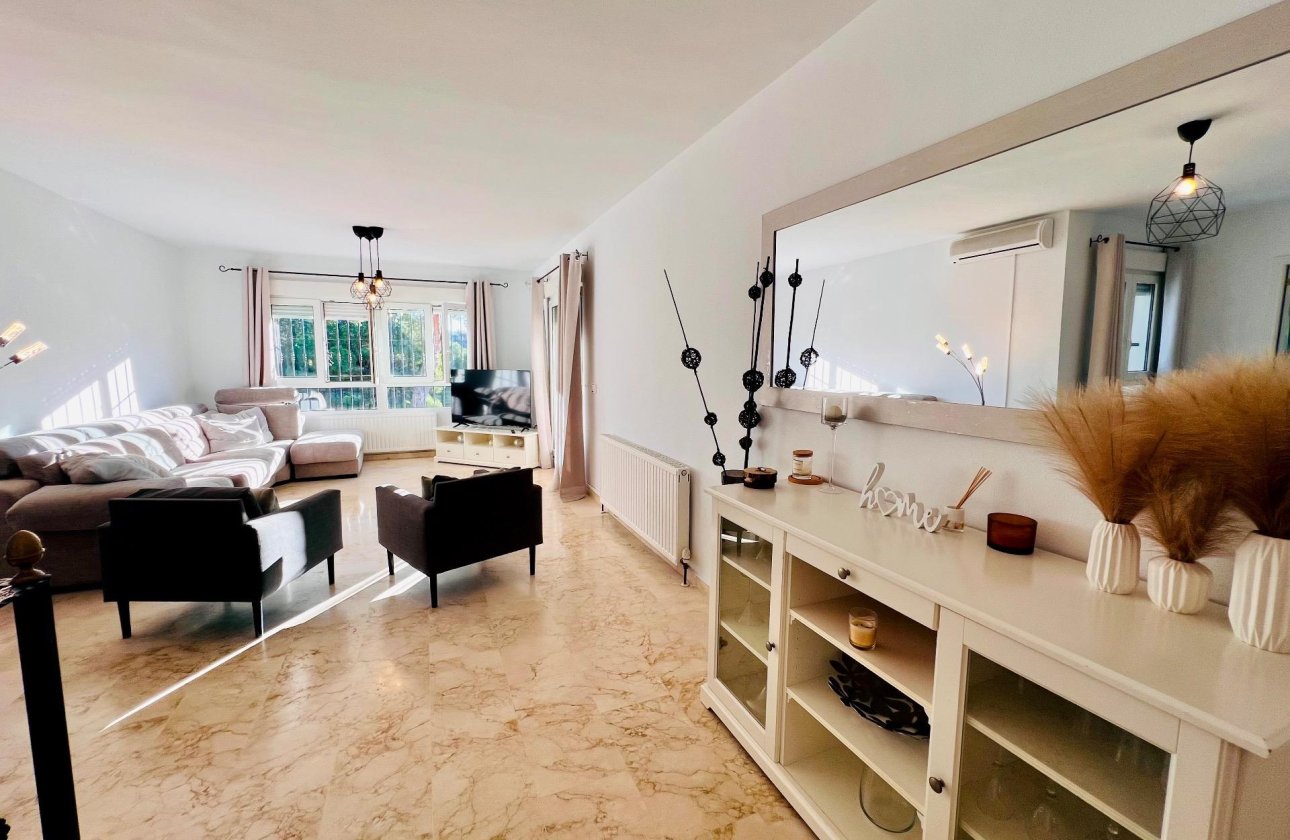 Herverkoop - Villa -
Orihuela Costa - Lomas De Campoamor-las Ramblas