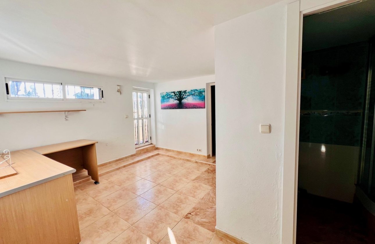 Herverkoop - Villa -
Orihuela Costa - Lomas De Campoamor-las Ramblas