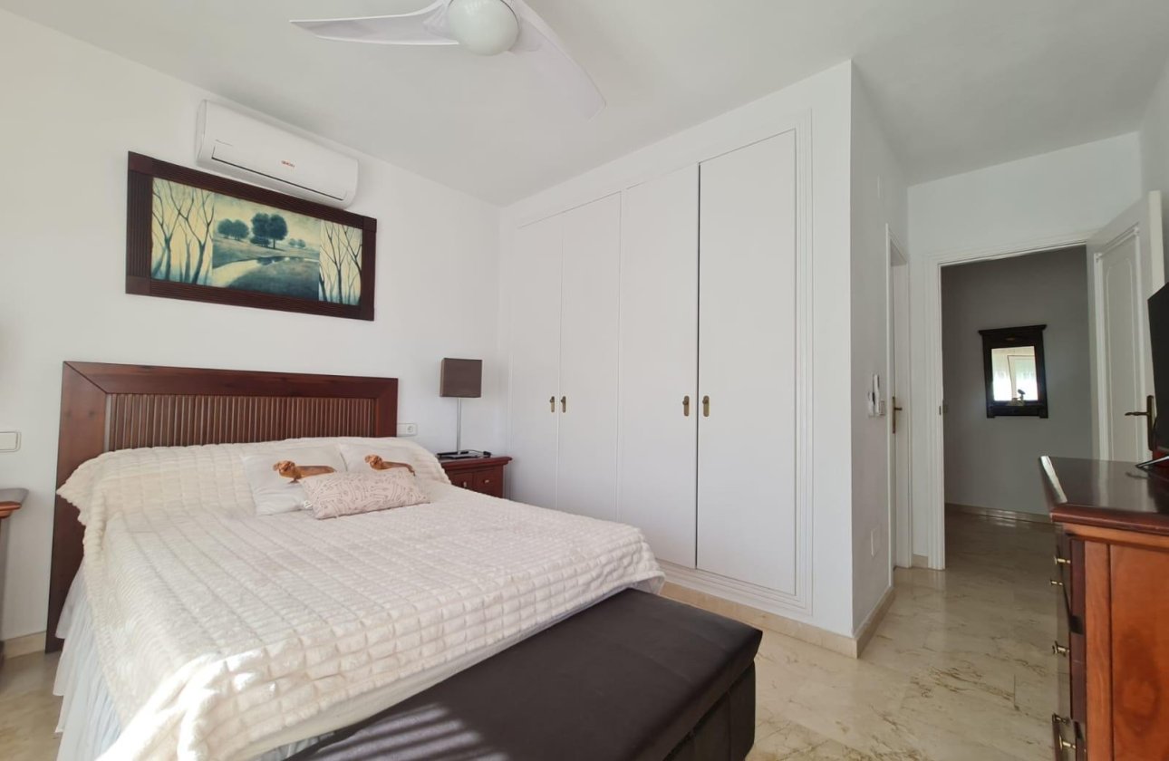 Herverkoop - Villa -
Orihuela Costa - Lomas De Campoamor-las Ramblas