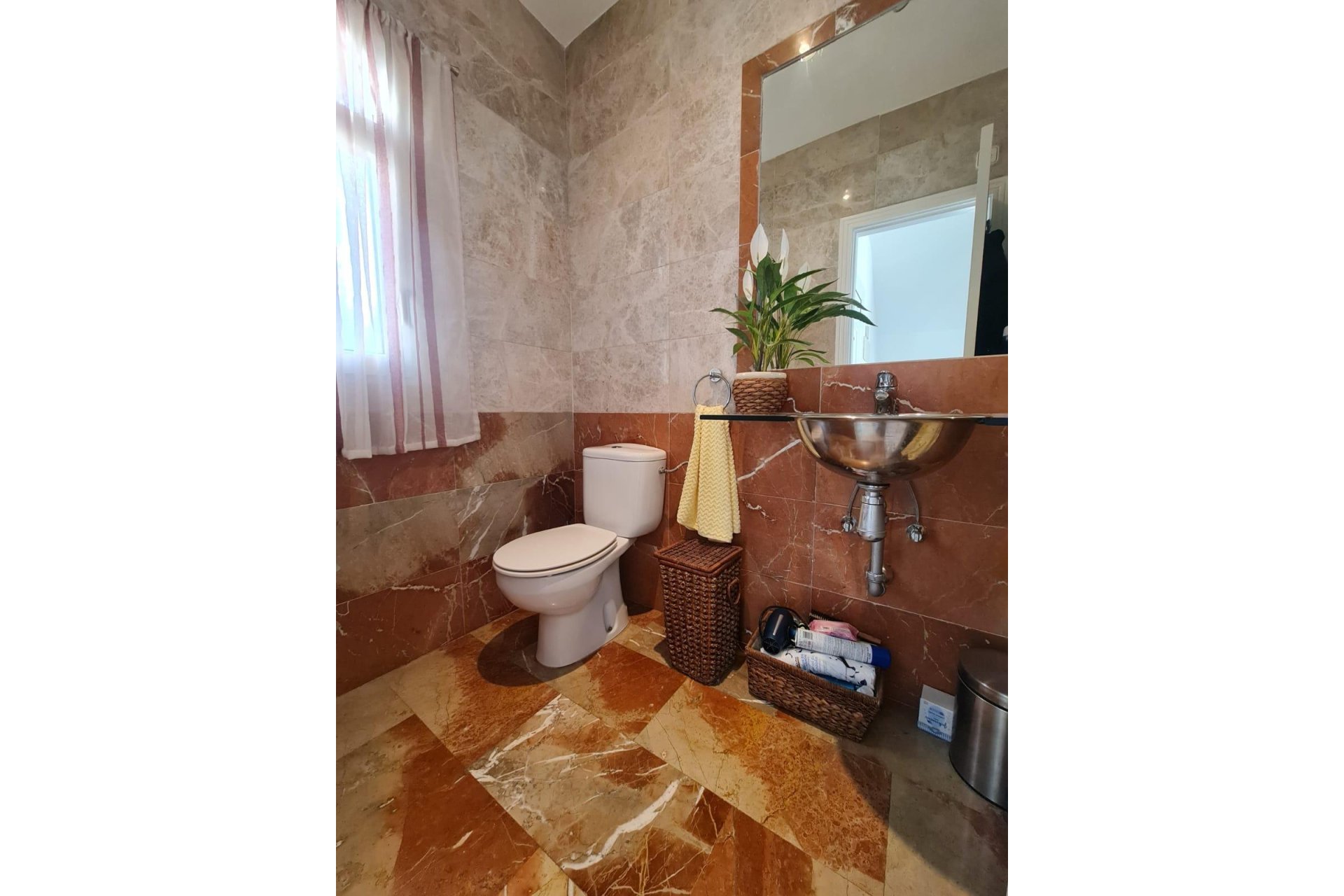 Herverkoop - Villa -
Orihuela Costa - Lomas De Campoamor-las Ramblas