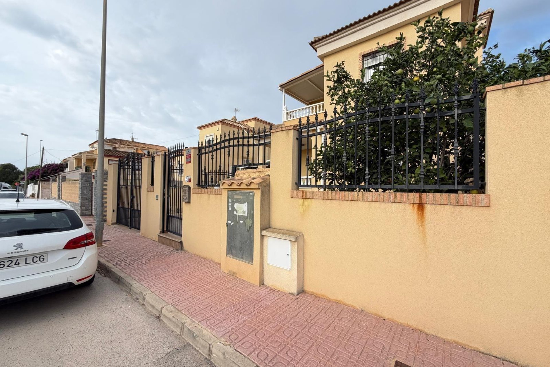 Herverkoop - Villa -
Orihuela Costa - Lomas De Don Juan