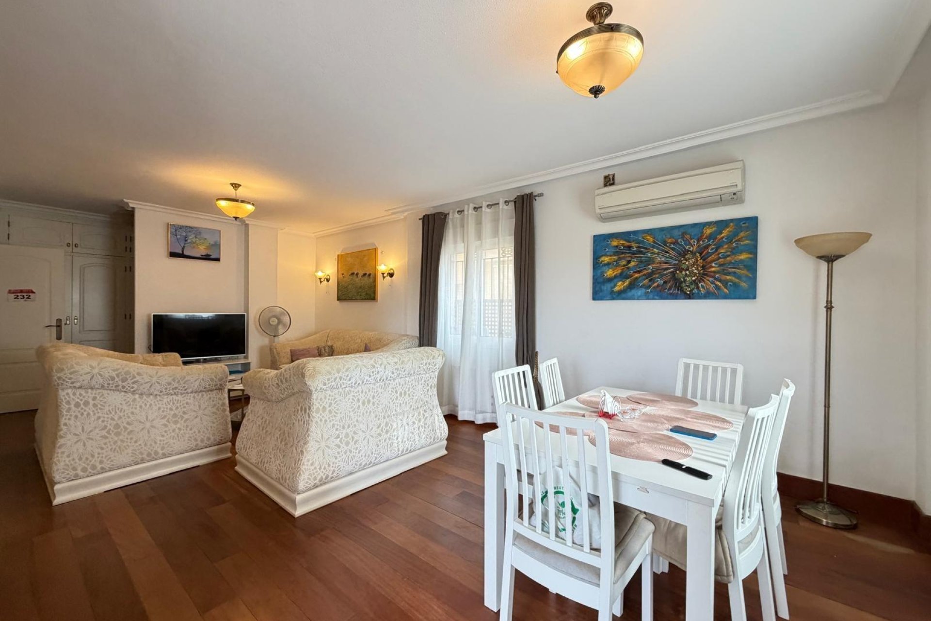 Herverkoop - Villa -
Orihuela Costa - Lomas De Don Juan