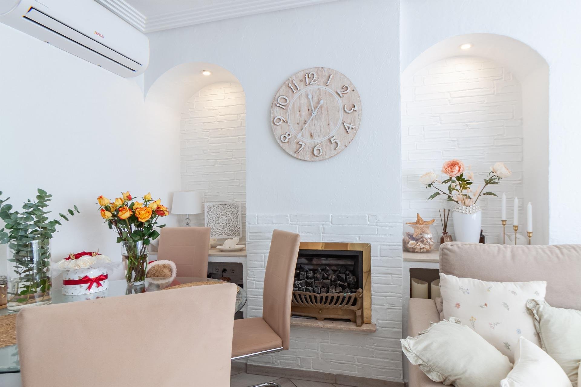 Herverkoop - Villa -
Orihuela Costa - Los Almendros-la Florida