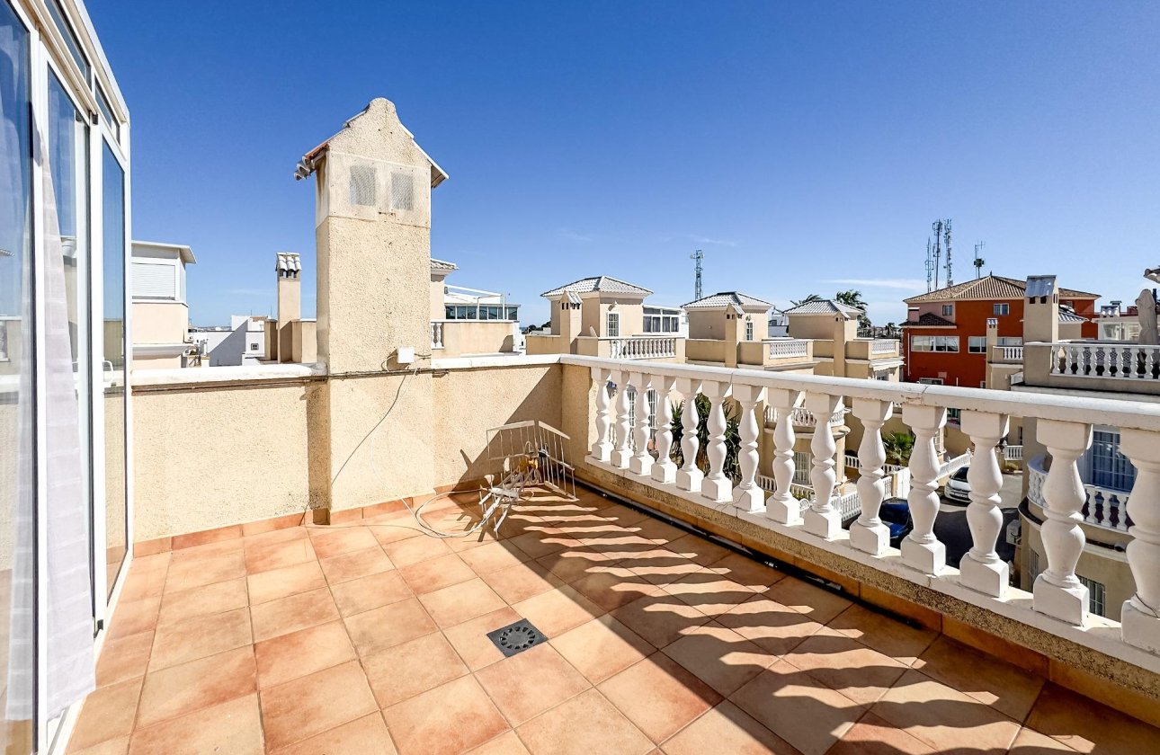 Herverkoop - Villa -
Orihuela Costa - Los Almendros-la Florida