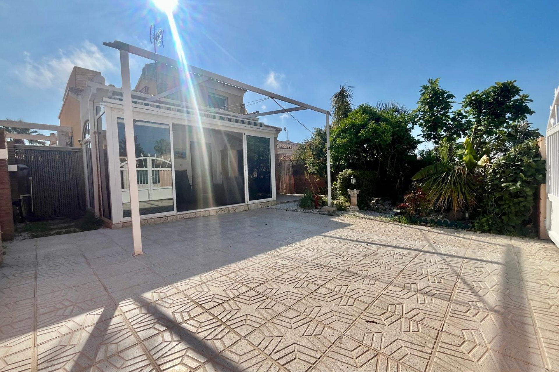 Herverkoop - Villa -
Orihuela Costa - Los Almendros-la Florida