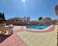 Herverkoop - Villa -
Orihuela Costa - Los Almendros-la Florida