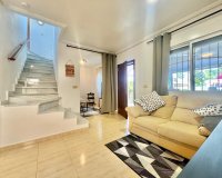 Herverkoop - Villa -
Orihuela Costa - Los Almendros-la Florida