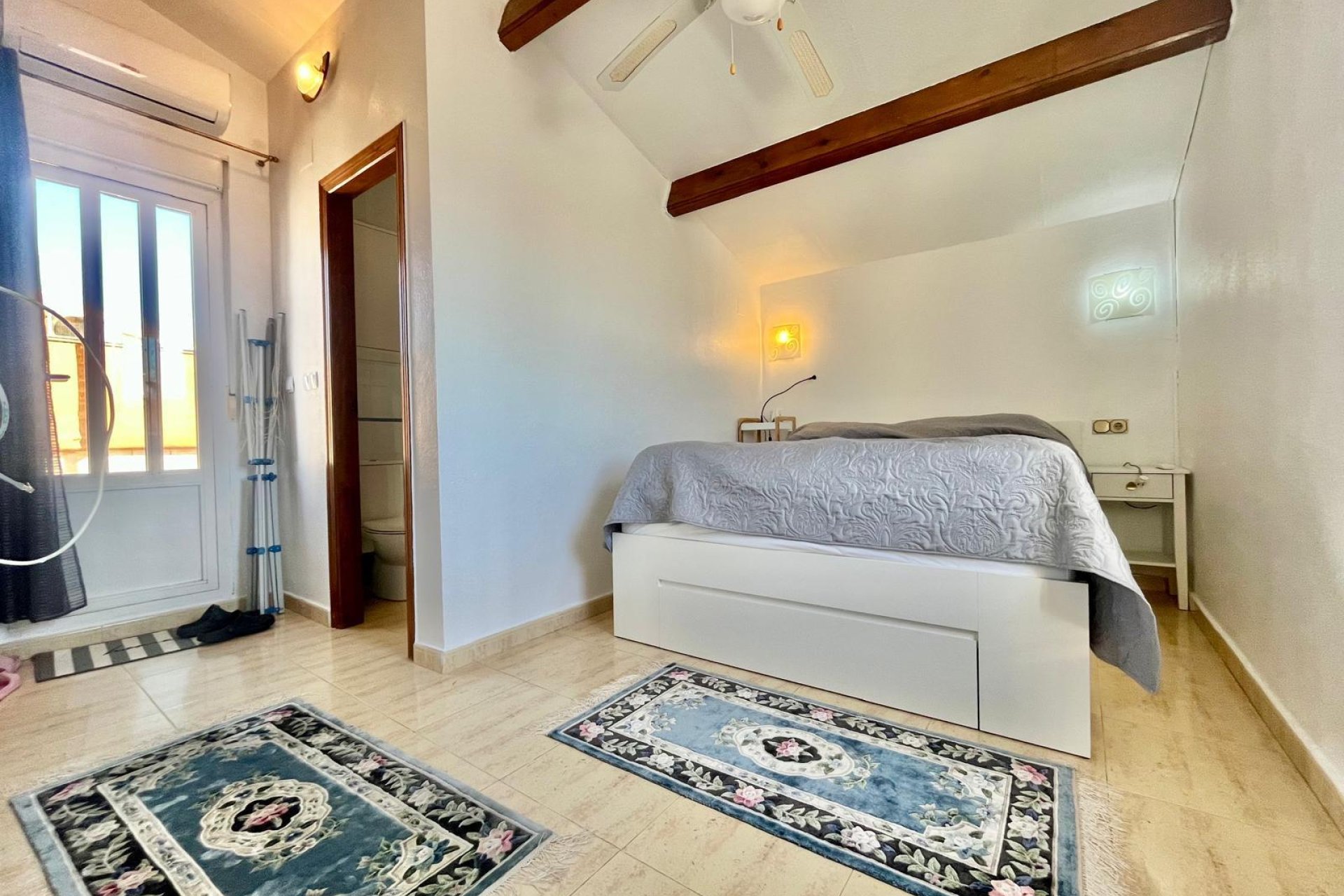 Herverkoop - Villa -
Orihuela Costa - Los Almendros-la Florida