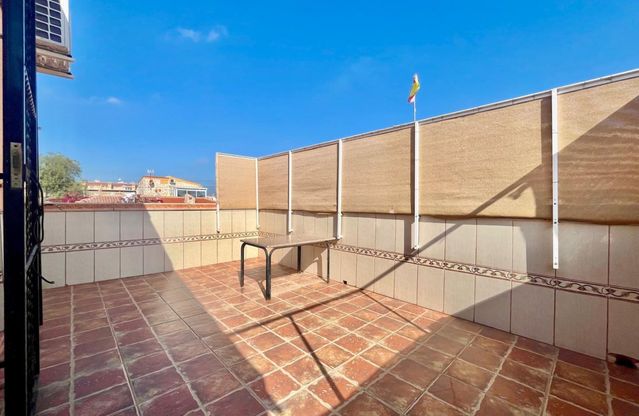 Herverkoop - Villa -
Orihuela Costa - Los Almendros-la Florida