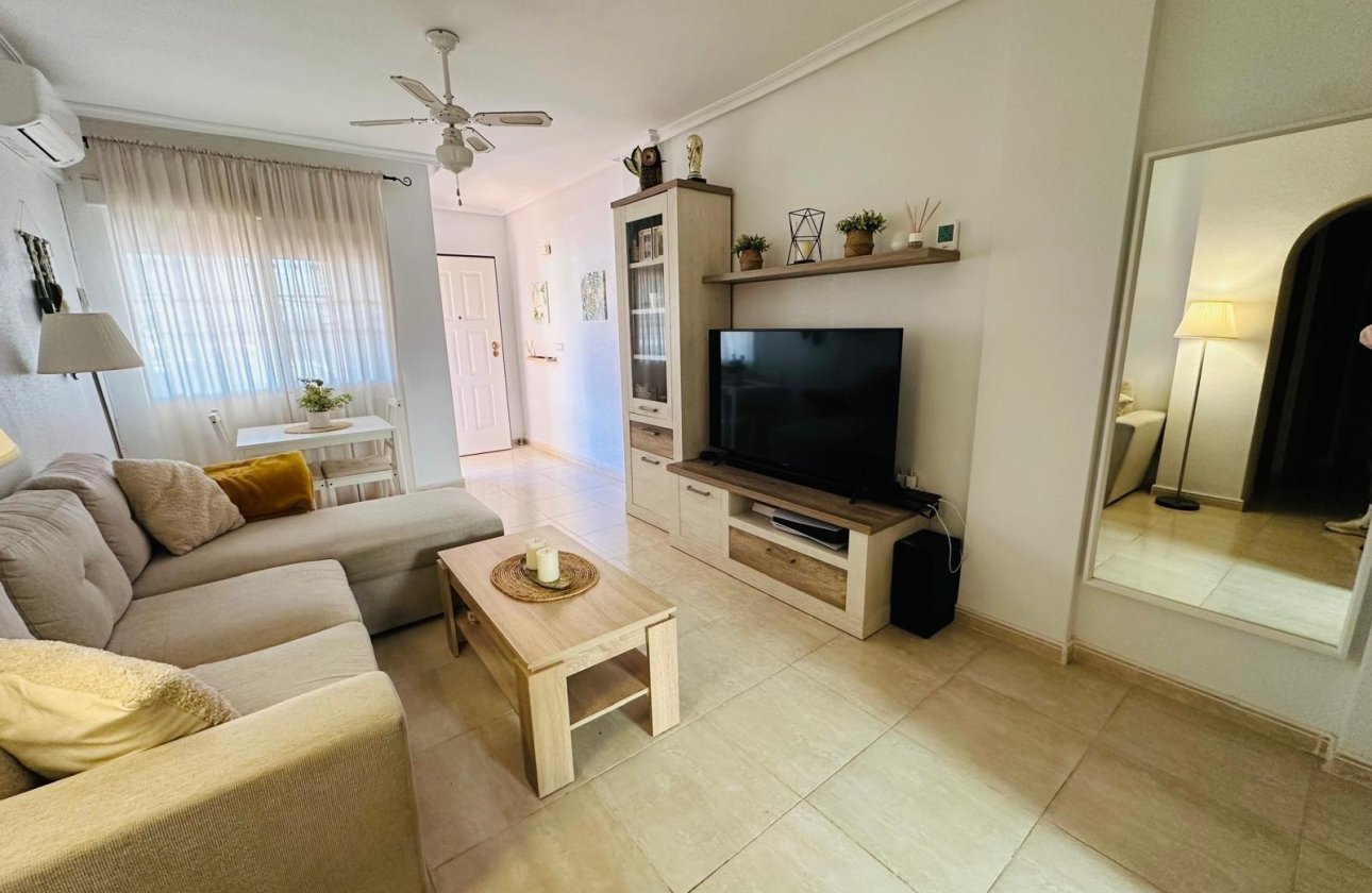 Herverkoop - Villa -
Orihuela Costa - Los Altos