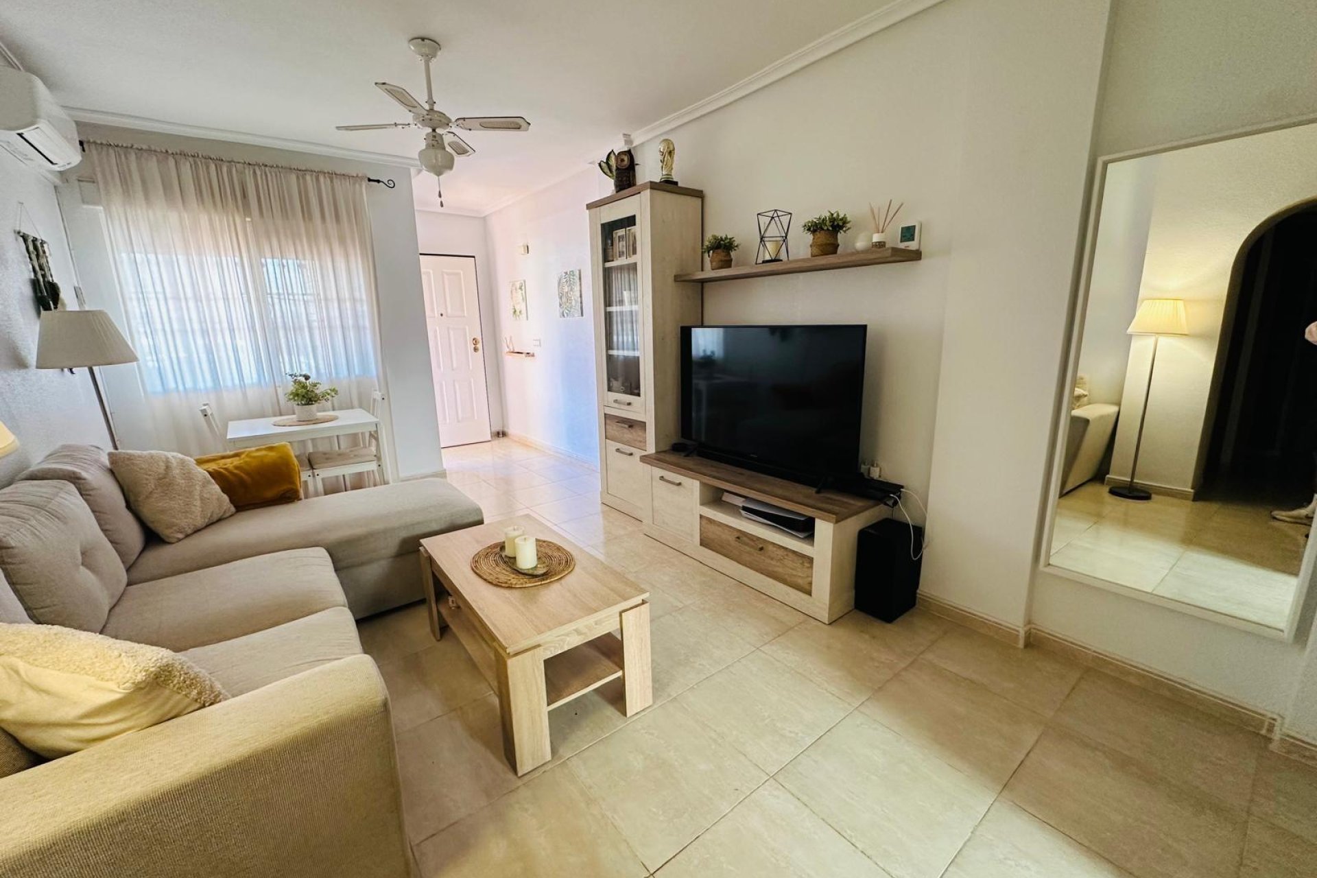 Herverkoop - Villa -
Orihuela Costa - Los Altos