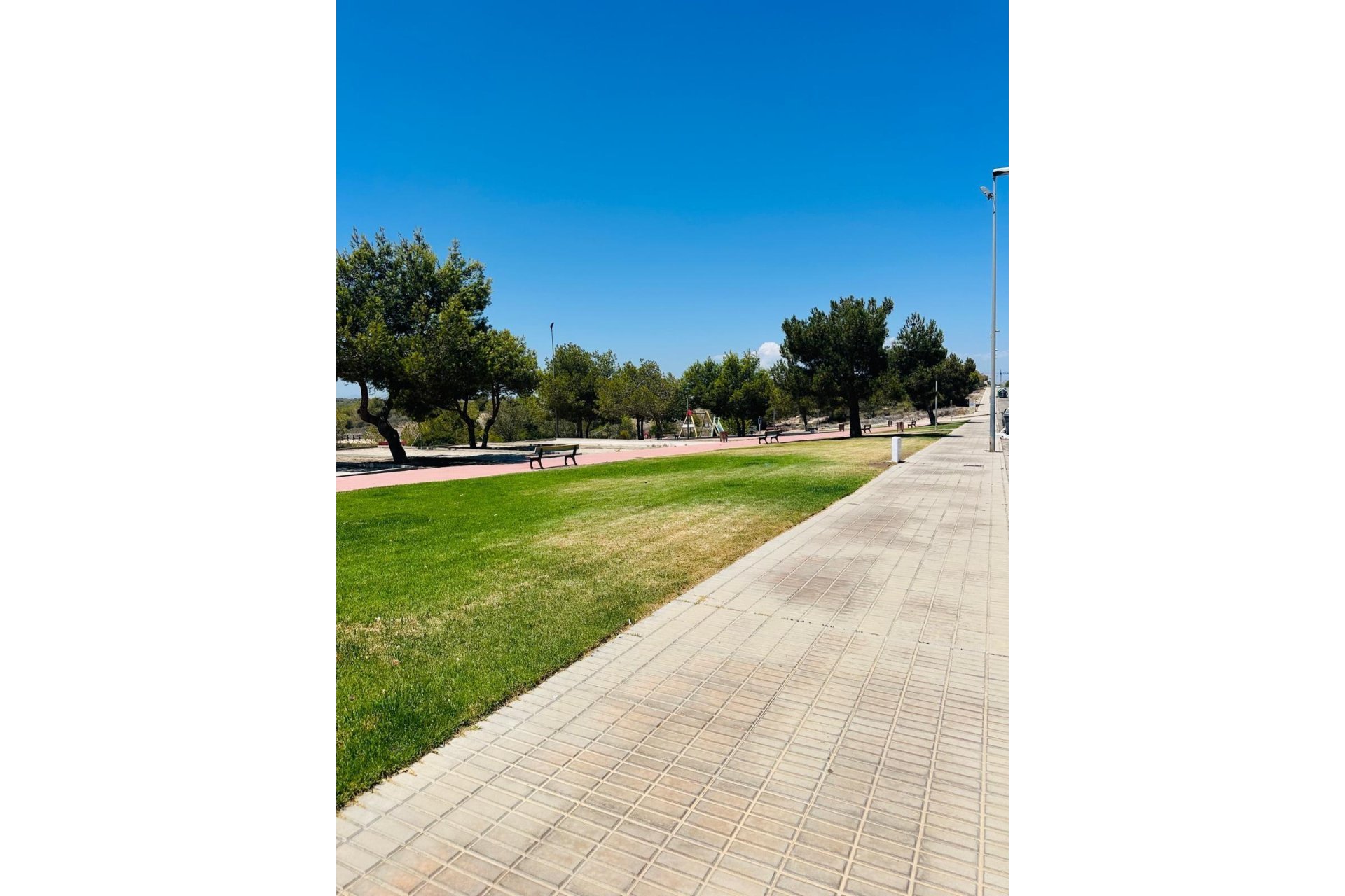 Herverkoop - Villa -
Orihuela Costa - Los Altos