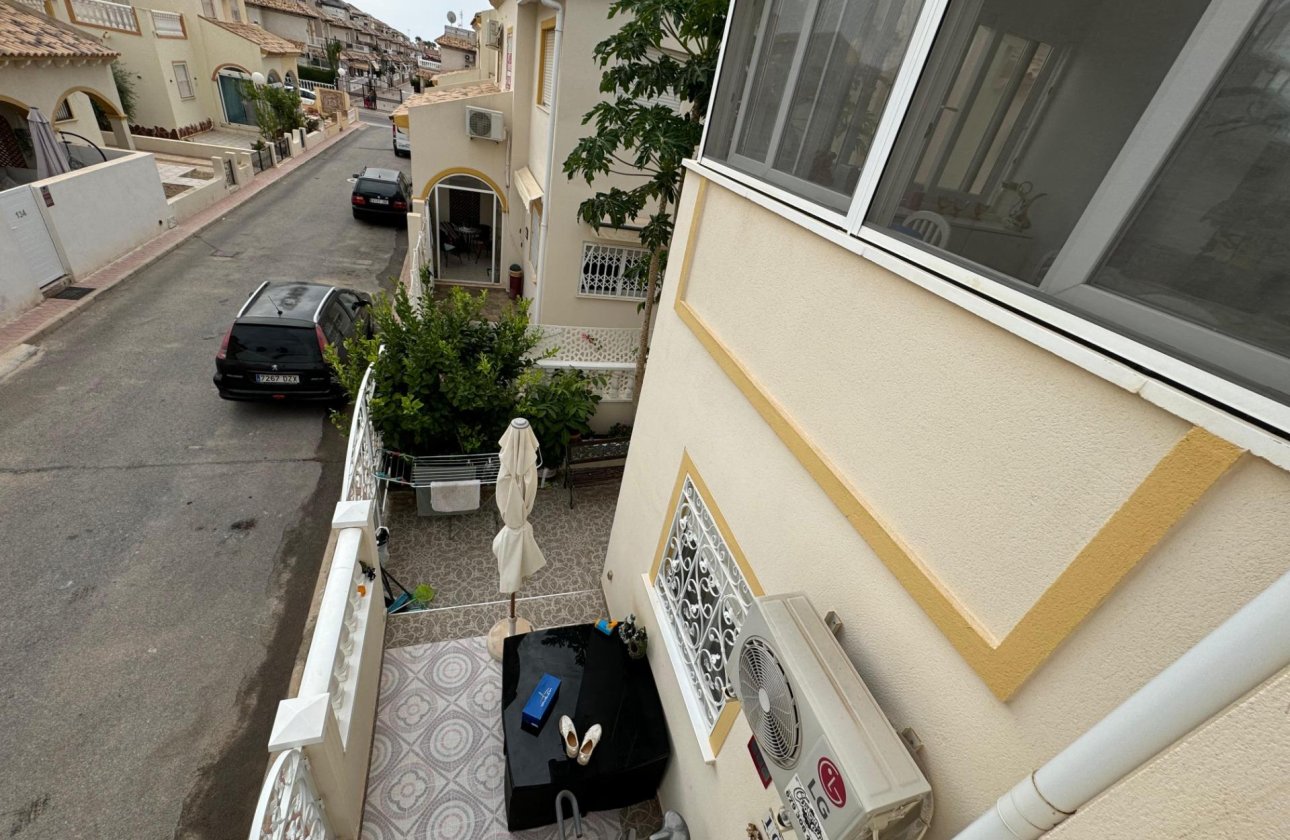 Herverkoop - Villa -
Orihuela Costa - Los Dolses