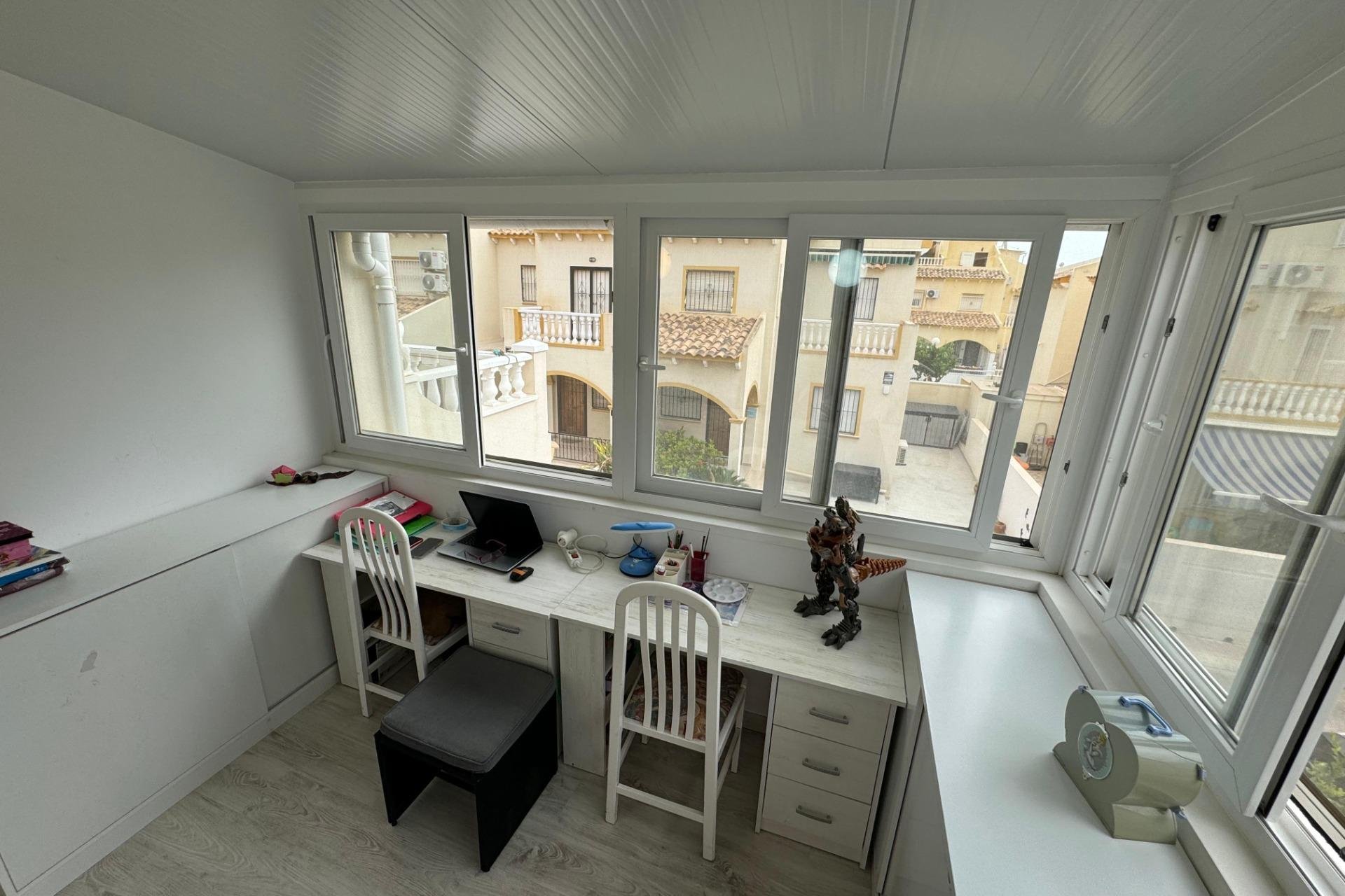 Herverkoop - Villa -
Orihuela Costa - Los Dolses