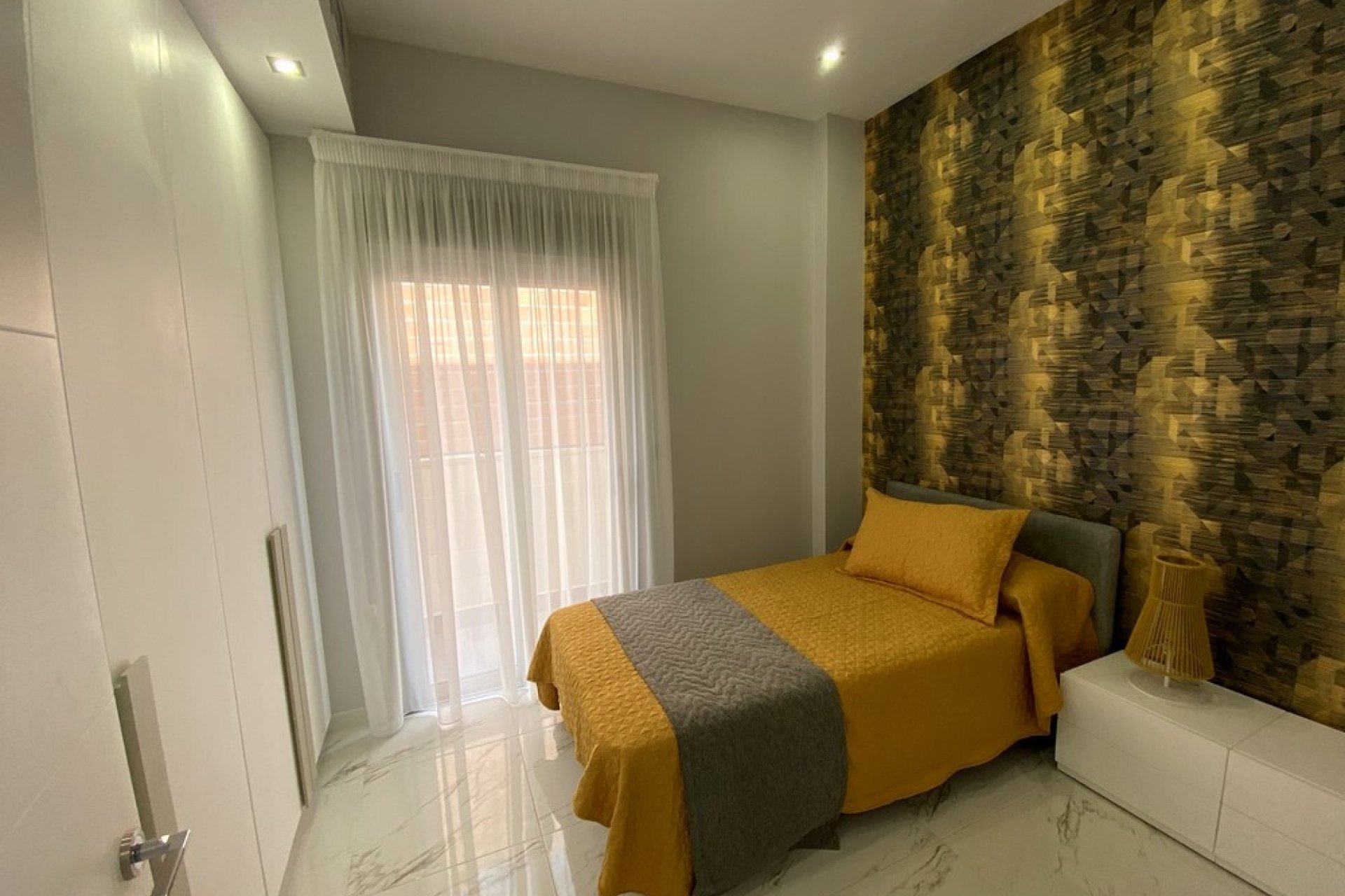 Herverkoop - Villa -
Orihuela Costa - PAU 26