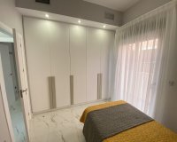 Herverkoop - Villa -
Orihuela Costa - PAU 26